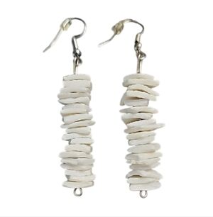 💥4 for $20💥White Shell Earrings Elegant
